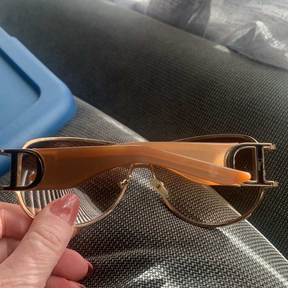 Dior sunglasses worn vintage style - Picture 3 of 6